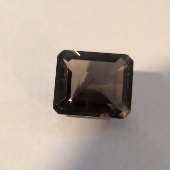 Mother Nature Other - Smokey Quartz Cut Gemstone 9ct